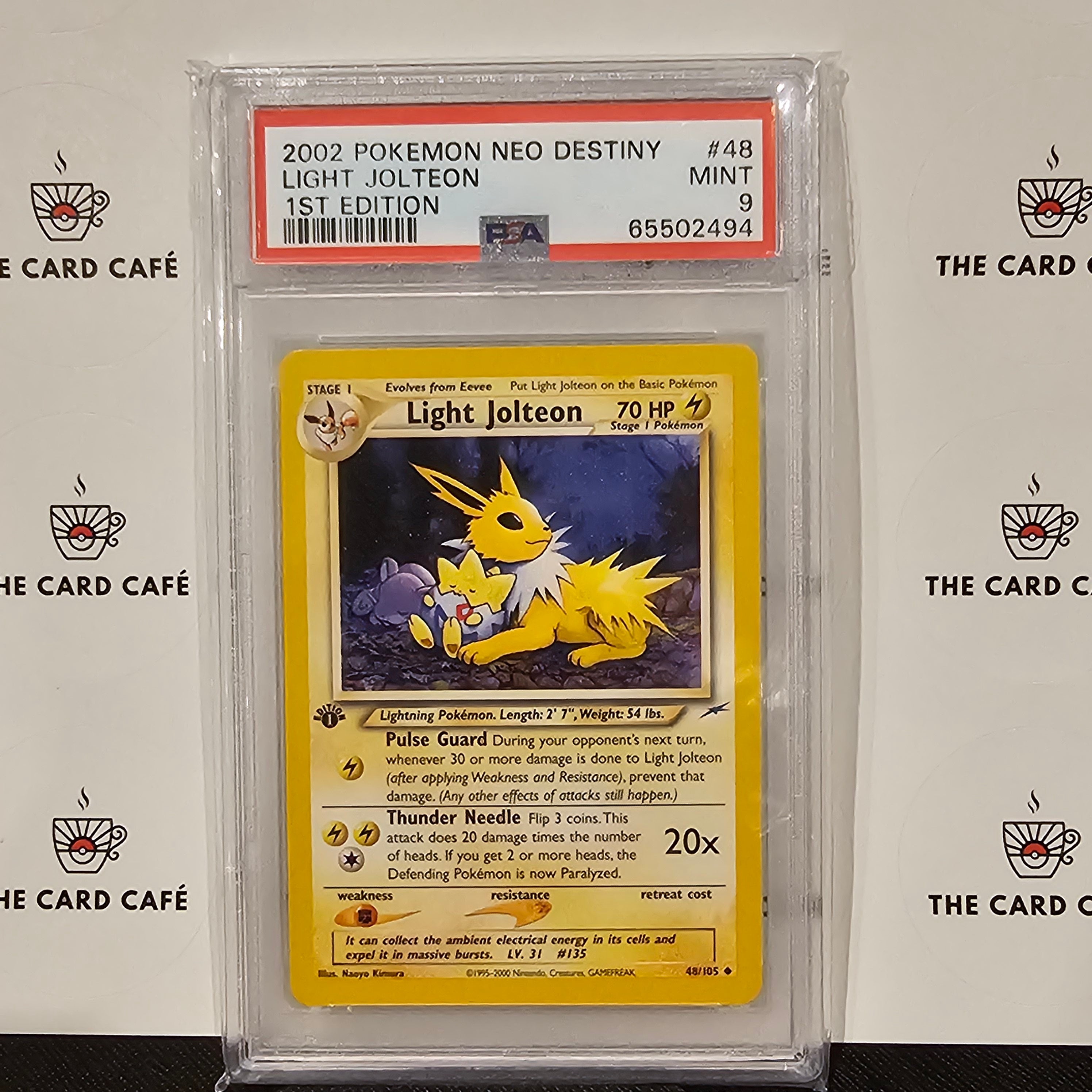 Light Jolteon - 1st Edition - Neo Destiny - PSA 9