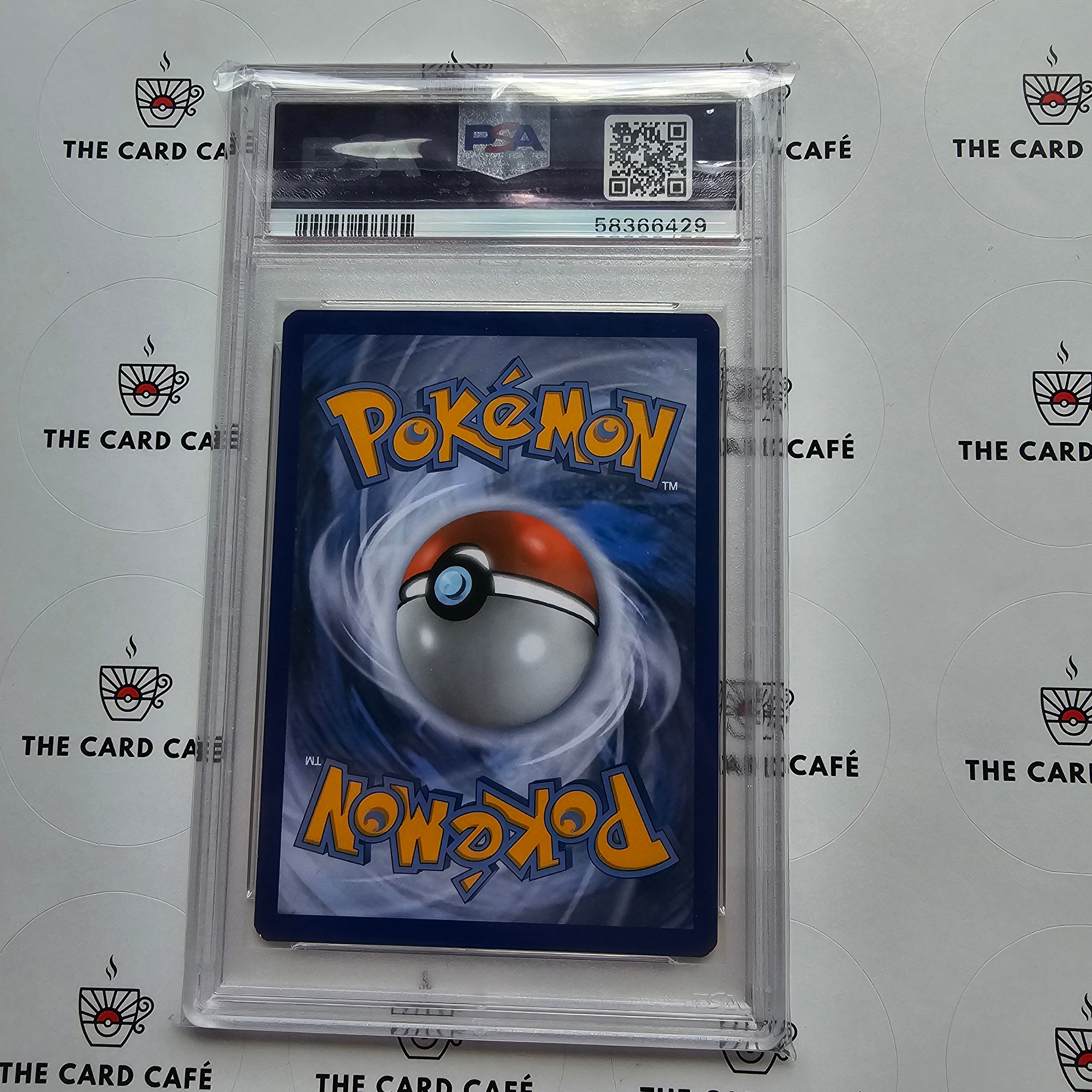 Charmander - Evolutions - Reverse Foil - 9/108 - PSA 8