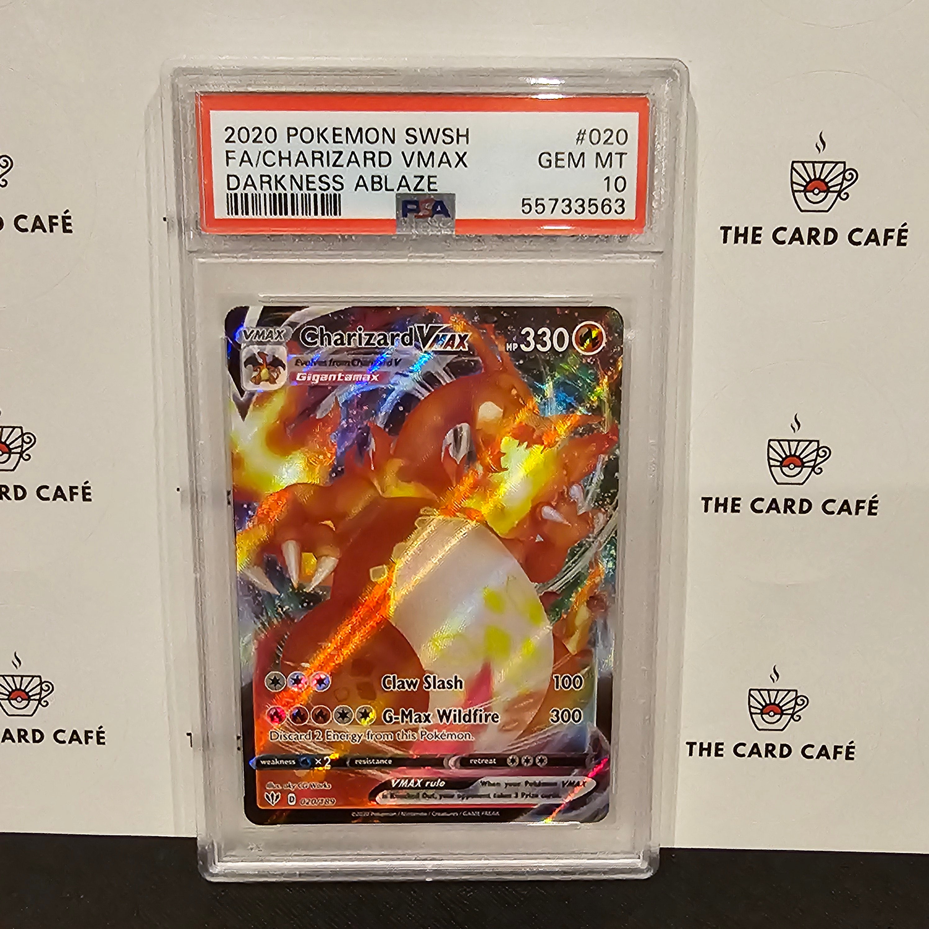Charizard VMAX - Darkness Ablaze - 020/189 - PSA 10