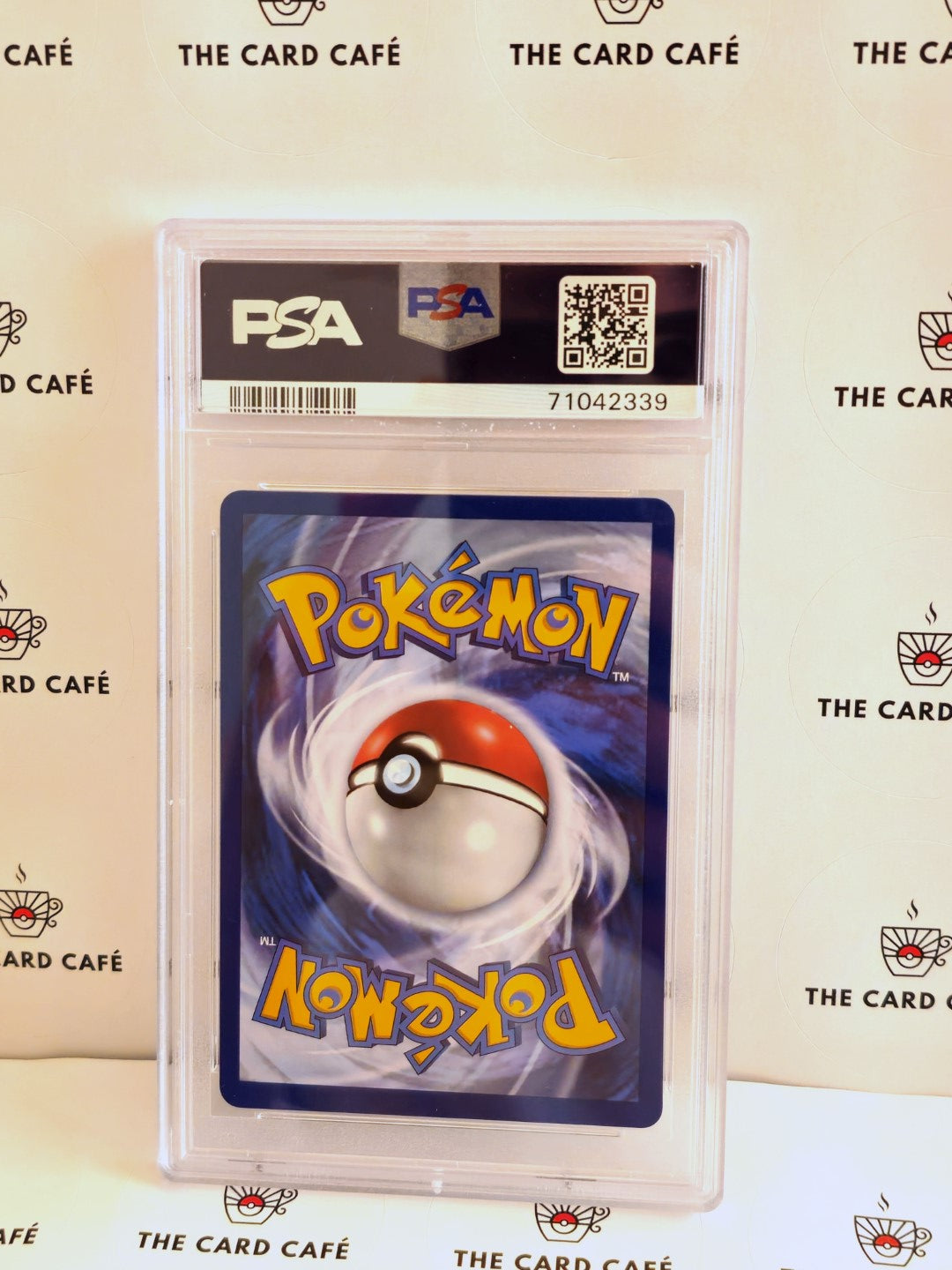 Shining Magikarp - Celebrations - 66/64 - PSA 10